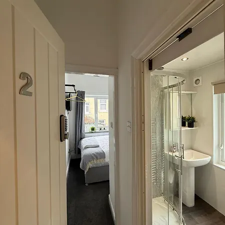 Charles Street House