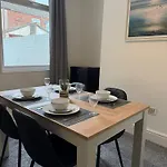 Charles Street House Oda ve Kahvaltı *